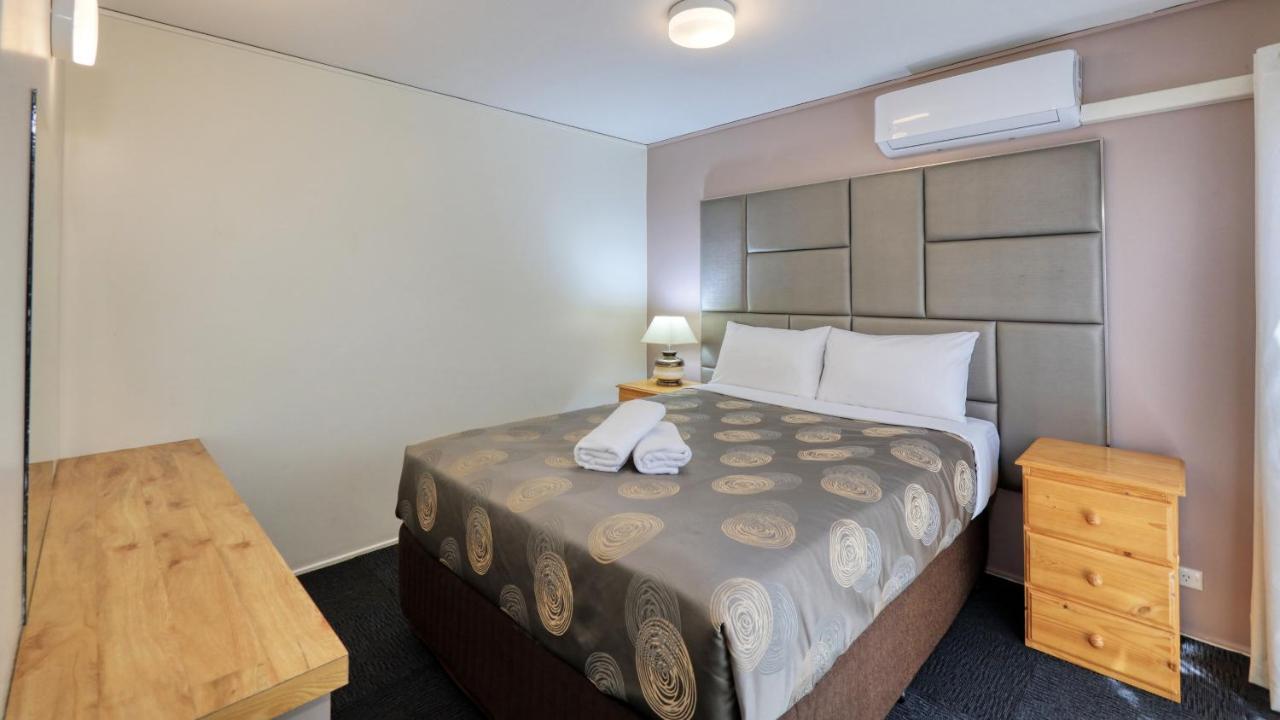 Executive Hideaway Aparthotel Benalla Exterior photo